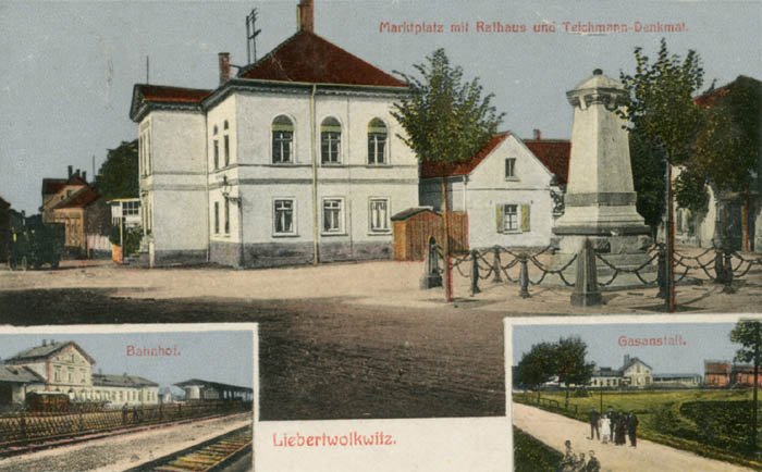 Liebertwolkwitz: Marktplatz mit Rathaus und Teichmann-Denkmal, Ansichtskarte um 1922, IfL: PKL-Liebert013 Liebertwolkwitz: Marktplatz mit Rathaus und Teichmann-Denkmal, Ansichtskarte um 1922