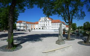 Abb. 2: Der Oranienburger Schlossplatz