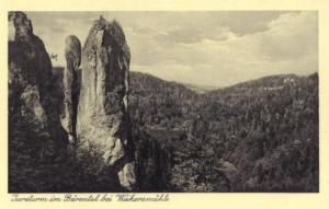Abb. 5: Alte Postkarte mit dem sog. Juraturm. Anders als heute war dieser Dolomitfelsen in den 1920er Jahren noch waldfrei und von weitem einsehbar.