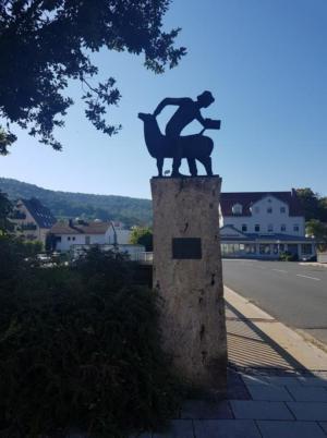 Abb. 7: Schäferdenkmal an der Wiesent in Ebermannstadt
