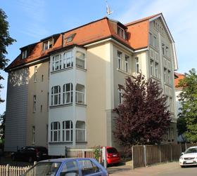 gründerzeitliche Wohn- und Mietshäuser: Entsbergerstraße 24