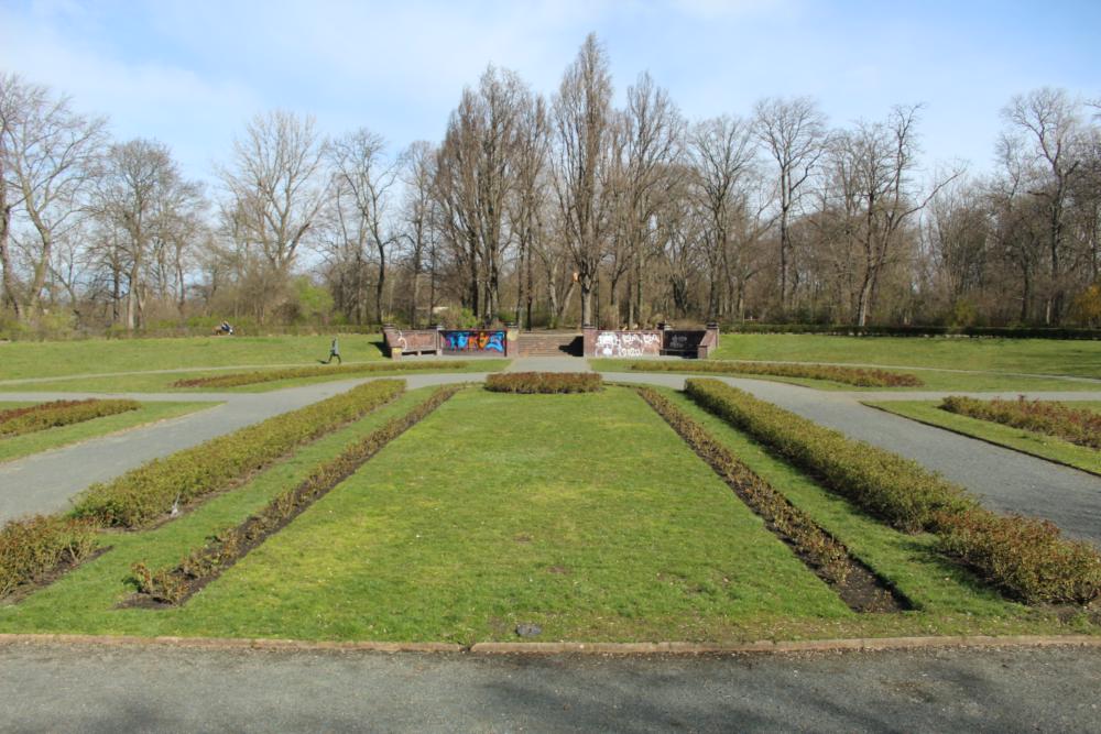 Abb. 1: Ansicht des Rosengartens im Mariannenpark