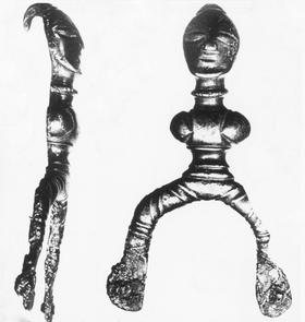 Leipzig-Connewitz: Anthropomorpher Gürtelhaken aus Bronze, gefunden 1888