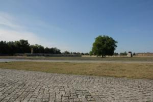 Abb. 5: Hof der Gedenkstätte Sachsenhausen