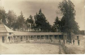 Abb. 6: Das Strandbad, die Umkleiden im Rohbau, ca. 1926