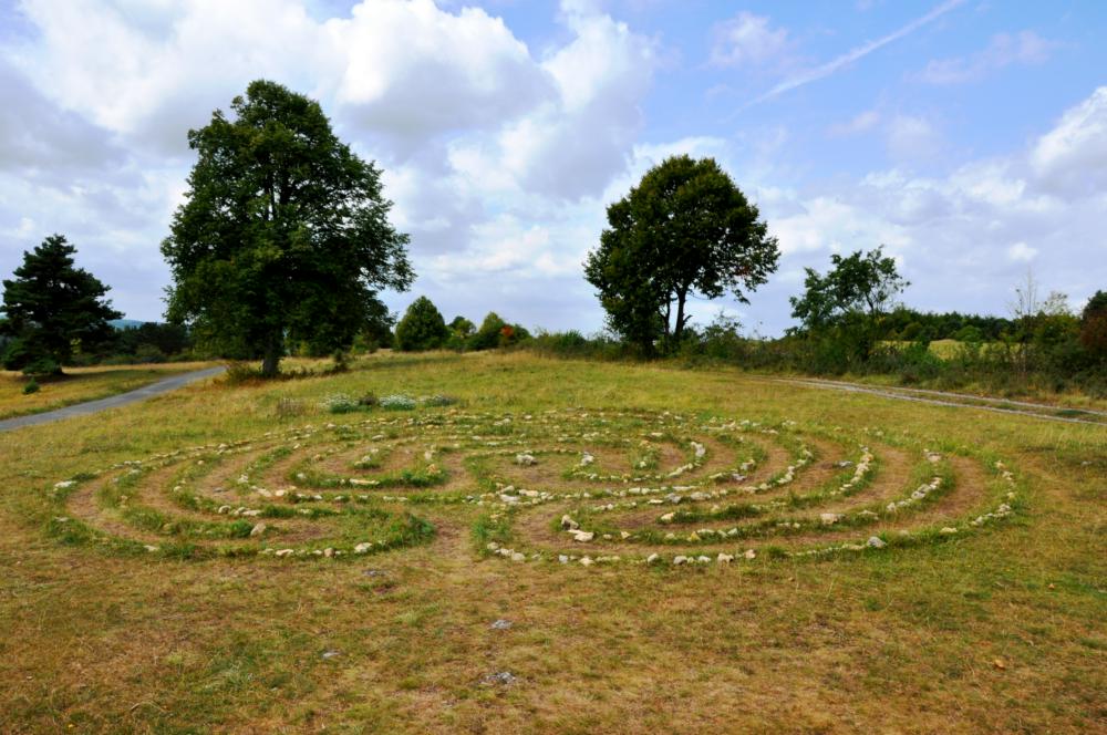 Abb. 7: Labyrinth aus Lesesteinen