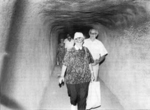 Abb. 22: Der durch Zwangsarbeiter gebaute Tunnel in Creussen