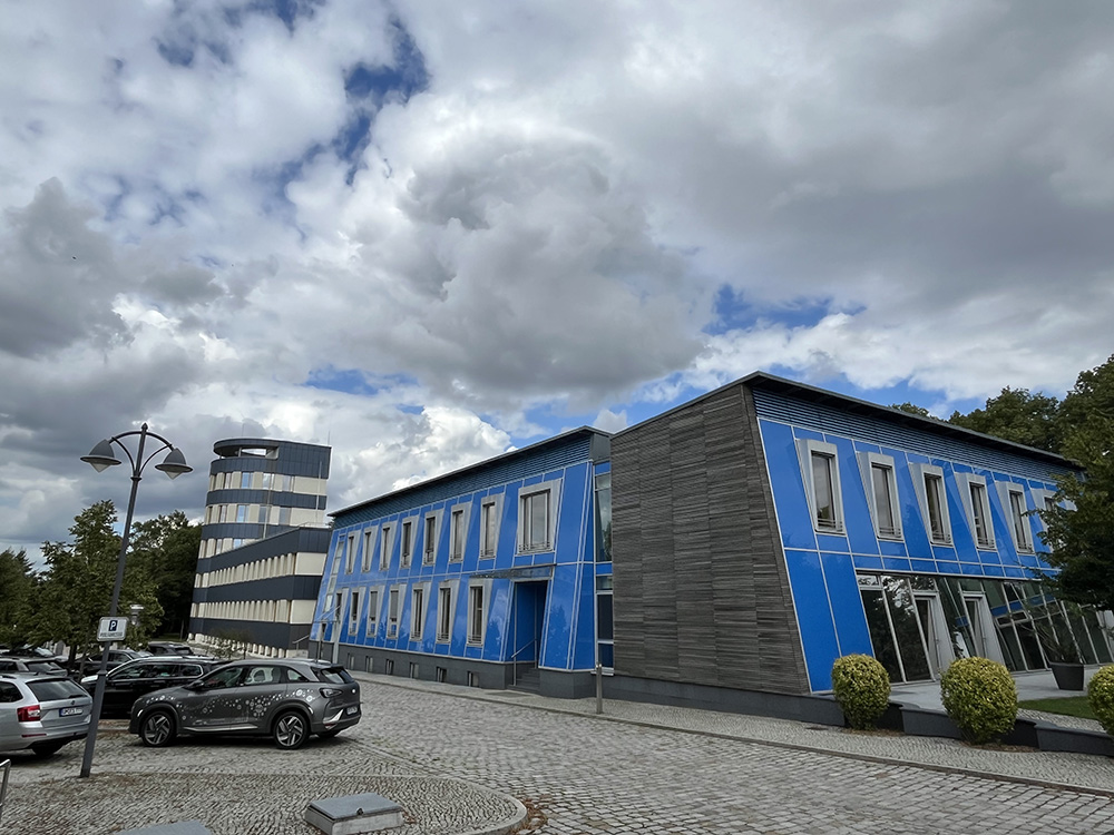 Abb. 4: Unternehmenszentrale der ENERTRAG AG in Dauerthal