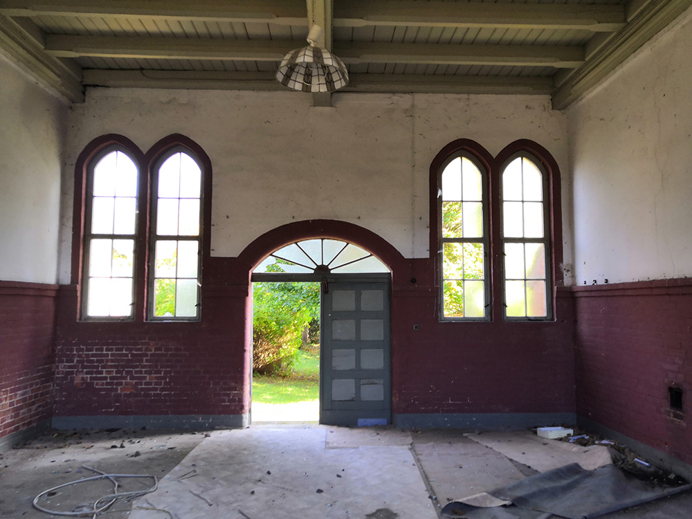 Abb. 2: Innenansicht der 1897 errichtete jüdische Trauer- und Feierhalle am Süßen Grund in Prenzlau