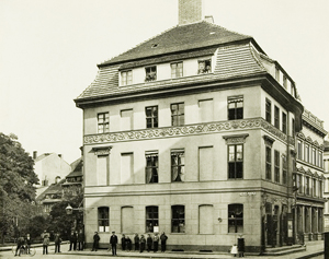 Abb. 112: Außenansicht des Knoblauchhauses im Jahre 1895