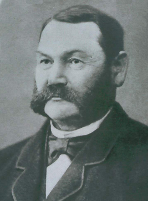 Abb. 25: Albert Keibel (1822–1893), zweiter Rittergutsbesitzer auf Ludwigsburg, königlich preußischer Oberleutnant. Er baute Ludwigsburg nach dem verheerenden Brand vom 21. April 1851 wieder auf, wählte aber als Bedachung feste Ziegel und führte Ludwigsburg bis zu seinem Tod.