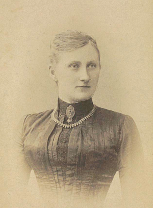 Abb. 46: Elise Keibel (1862–1945), heiratete den Landwirt Franz Lindenberg (1856–?), Rittergutsbesitzer auf Kunkolewo in der Provinz Posen. Sie lebten nach 1919 in Zoppot.